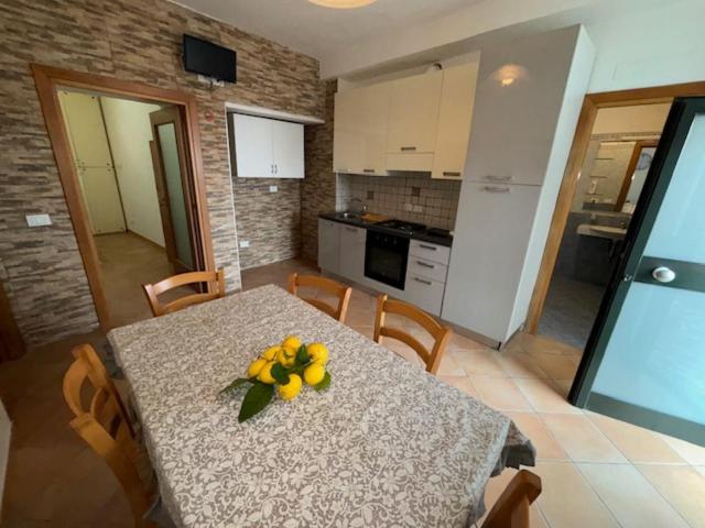 Sole Holiday House Pontone Екстер'єр фото